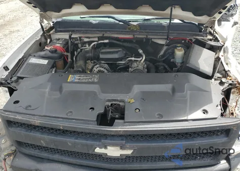 2008 Chevrolet Silverado C1500 из США, поврежденный, VIN 1GCEC14X58Z191769